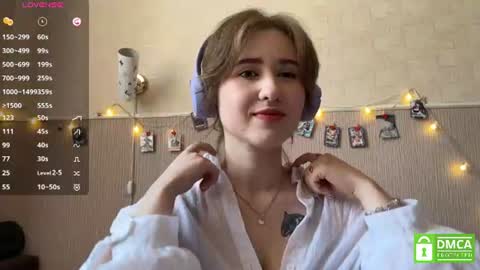 Snapshot of leoniaproa chatting on 07/17/26, 01:51 Kate online show from 07/17/26, 01:51