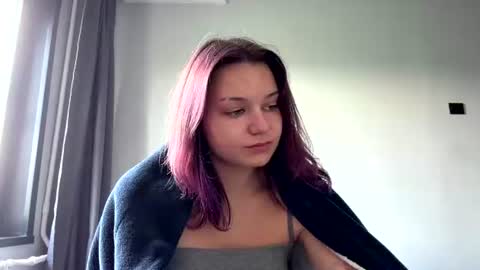 Snapshot of leonidadesantiago chatting on 07/07/26, 07:23 Reily online show from 07/07/26, 07:23