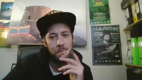 leonidascum online show from 12/03/25, 12:58