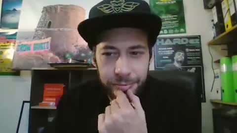 leonidascum online show from 12/23/25, 10:13