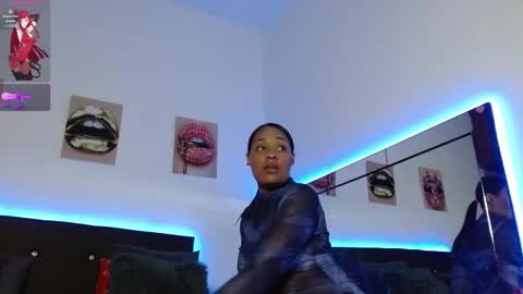 Snapshot of leoniz_pink chatting on 09/17/25, 05:58 leoniz online show from 09/17/25, 05:58