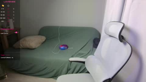 Snapshot of leonkissboy chatting on 02/11/26, 09:58 leonkissboy online show from 02/11/26, 09:58