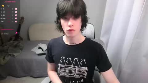 Snapshot of leonkissboy chatting on 03/01/26, 05:59 leonkissboy online show from 03/01/26, 05:59