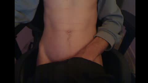 Snapshot of leonmx93 chatting on 05/21/26, 08:27 leonmx online show from 05/21/26, 08:27