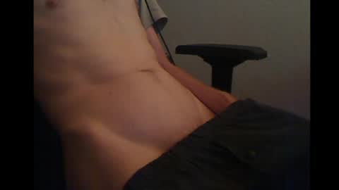 Snapshot of leonmx93 chatting on 05/23/26, 10:03 leonmx online show from 05/23/26, 10:03