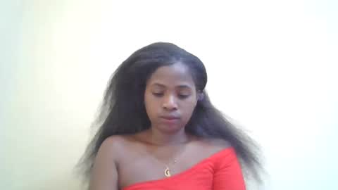 leonnetta online show from 04/28/26, 08:25