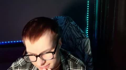 Snapshot of leonnextdoor chatting on 01/15/25, 09:02 Leon online show from 01/15/25, 09:02