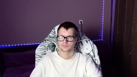 Snapshot of leonnextdoor chatting on 01/22/25, 08:29 Leon online show from 01/22/25, 08:29