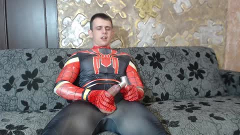 Snapshot of leoroman chatting on 02/07/25, 01:43 leoroman online show from 02/07/25, 01:43