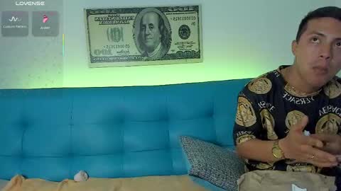 Snapshot of leovargas19hot chatting on 04/14/26, 02:39 Leo Vragas online show from 04/14/26, 02:39