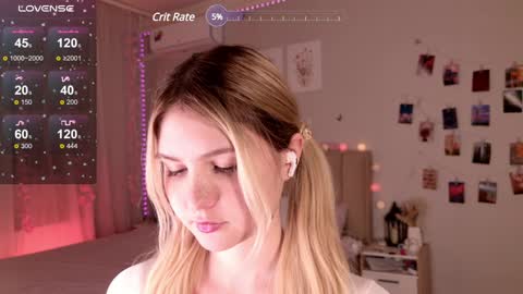 Snapshot of lerakit chatting on 12/04/24, 02:37 Nicole Moore online show from 12/04/24, 02:37