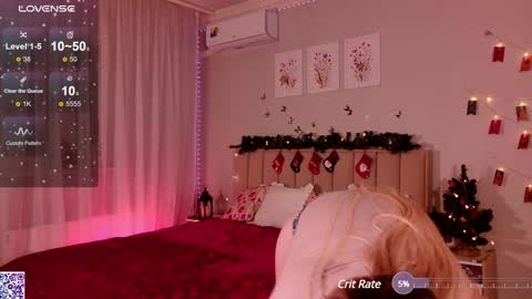 Snapshot of lerakit chatting on 12/27/24, 06:42 Nicole Moore online show from 12/27/24, 06:42