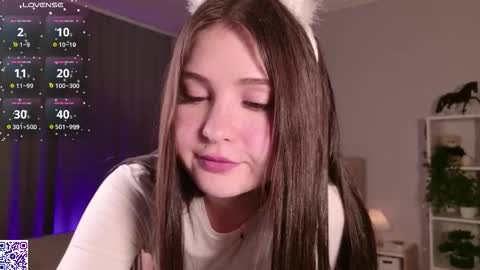 Snapshot of lerakit chatting on 09/27/25, 02:22 Nicole Moore online show from 09/27/25, 02:22