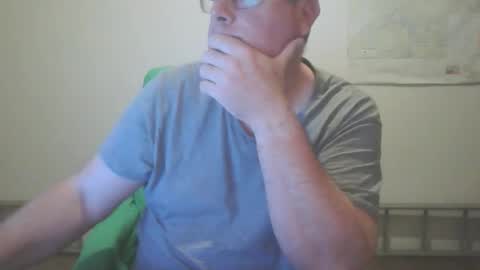 homquisgode online show from 11/23/25, 03:45