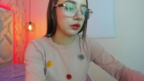 Snapshot of leri_rose_ chatting on 05/23/26, 11:36 online show from 05/23/26, 11:36