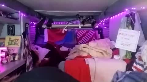 LesleyGumGrass- The Boring Trans girl online show from 03/07/25, 12:04