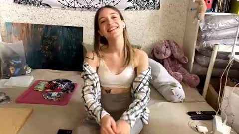 Snapshot of lesleytargett chatting on 10/31/25, 08:04 Sia online show from 10/31/25, 08:04