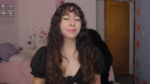 Snapshot of leslie9669 chatting on 09/27/25, 03:50 Lesly online show from 09/27/25, 03:50