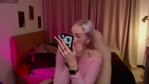 Stacey online show from 02/28/26, 07:42