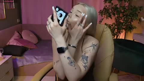 Stacey online show from 04/28/26, 07:35