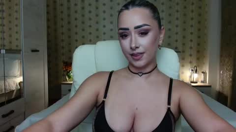 leslie_secret online show from 10/09/25, 09:02