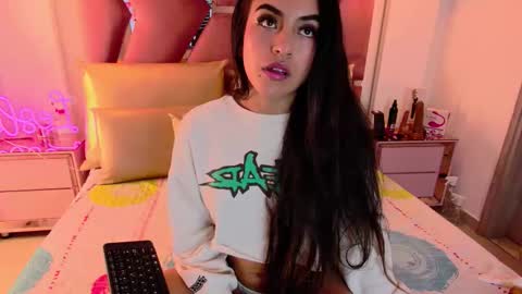 LeslieBush online show from 12/04/25, 12:58