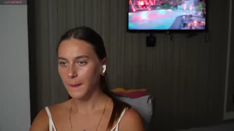 LeslieKorfs online show from 06/24/26, 12:42