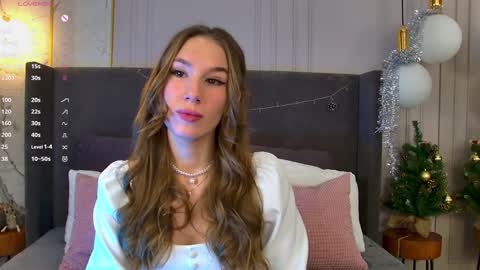 Leslie online show from 12/31/24, 05:55