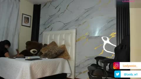I am here from Monday to Friday from 730 am to 130 pm Colombia time and saturday from 500 am to 1000 am .... Soon Blue page online show from 05/26/26, 11:28