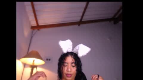 lesly online show from 04/09/26, 04:56