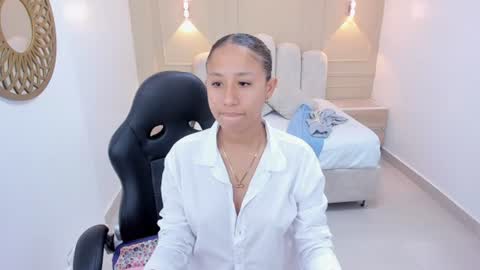   online show from 07/02/26, 07:42