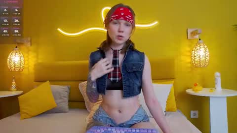 Lessy online show from 11/14/25, 03:27