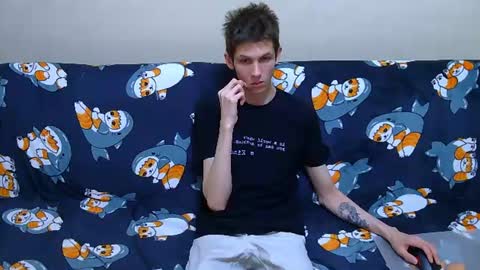 Snapshot of lester_broo chatting on 06/17/26, 09:49 lester_broo online show from 06/17/26, 09:49
