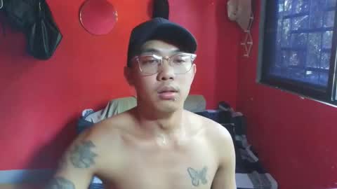 Snapshot of lesteryooo chatting on 03/31/26, 07:42 lesteryooo online show from 03/31/26, 07:42