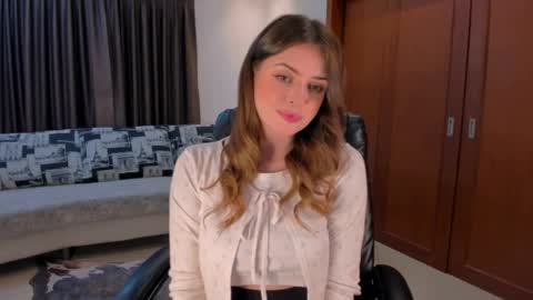 lesya krutalevich online show from 04/24/26, 04:04