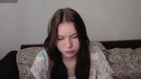 Snapshot of let_me_seee chatting on 10/02/25, 09:49 Fiona online show from 10/02/25, 09:49