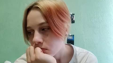 Snapshot of letitiaboteler chatting on 11/26/25, 11:00 letitiaboteler online show from 11/26/25, 11:00