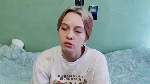 Snapshot of letitiaboteler chatting on 11/29/25, 11:02 letitiaboteler online show from 11/29/25, 11:02