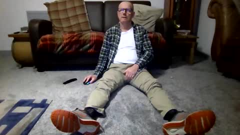 paul online show from 11/07/25, 11:49