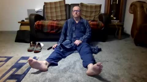 paul online show from 12/01/25, 11:43