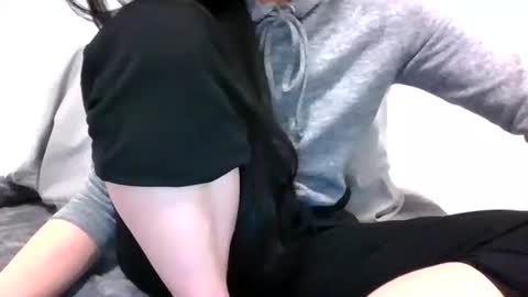 lets_play143 online show from 10/19/25, 06:25