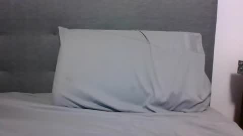 lets_play143 online show from 10/19/25, 11:38