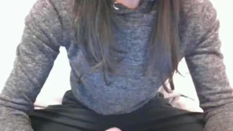 lets_play143 online show from 04/08/26, 05:18