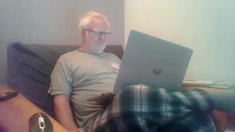 letscc online show from 04/28/26, 03:39