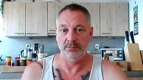 Snapshot of letshavefun2gether68 chatting on 07/11/26, 05:04 letshavefun2gether68 online show from 07/11/26, 05:04