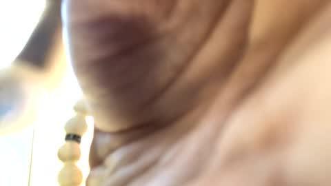 follow me  here you find me online show from 09/23/25, 10:07