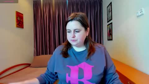 Naomi online show from 12/03/25, 07:27