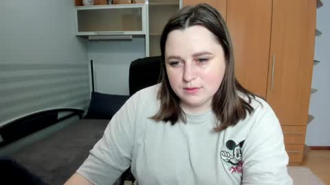 Naomi online show from 05/11/26, 05:46
