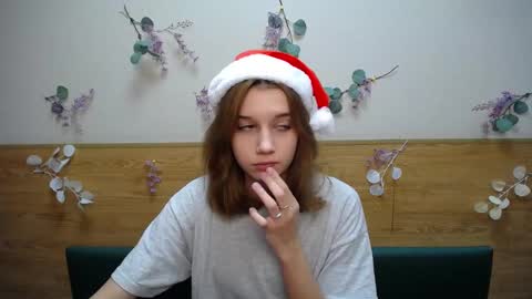 letty_curly online show from 12/12/24, 06:10