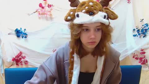 letty_curly online show from 12/18/24, 06:10